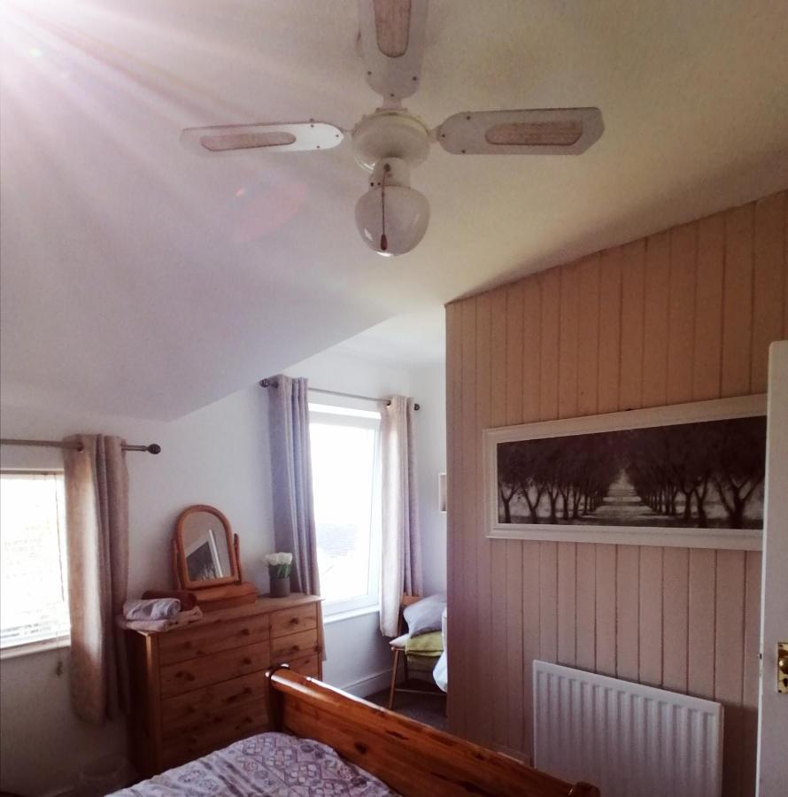 Castle Hill Cottage & Paddlers Retreat Ballywalter Экстерьер фото